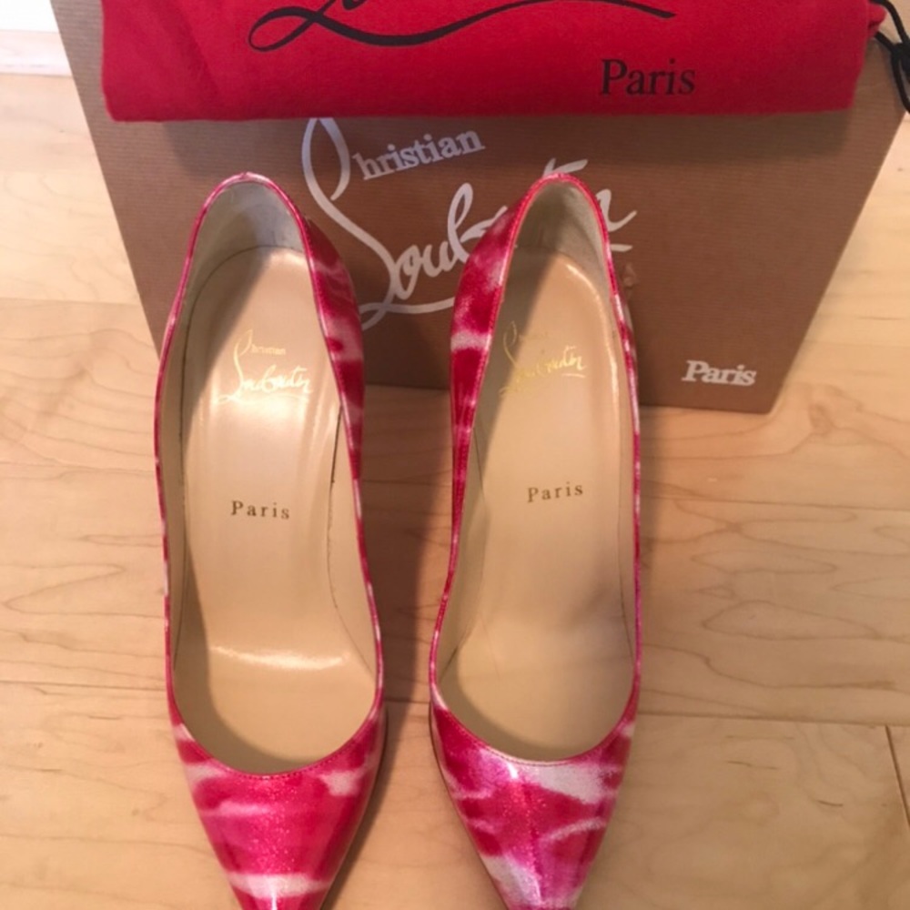 Christian Louboutin Pigelle Follies 37.5 - Picture 2 of 6